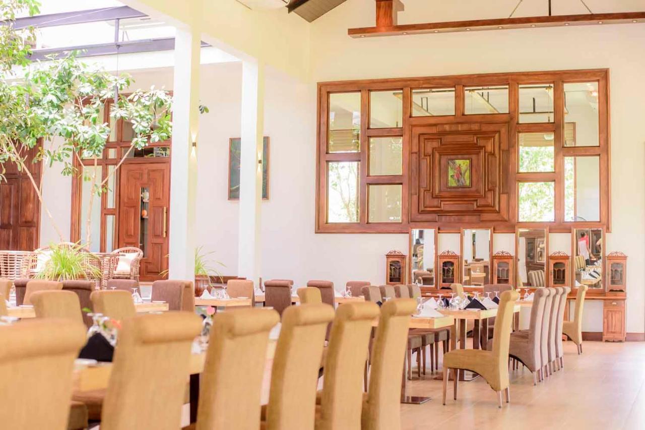 Birds Resort Hambantota Exterior foto